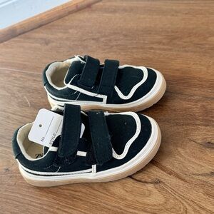 Zara Black and Tan Sneakers Velcro Casual